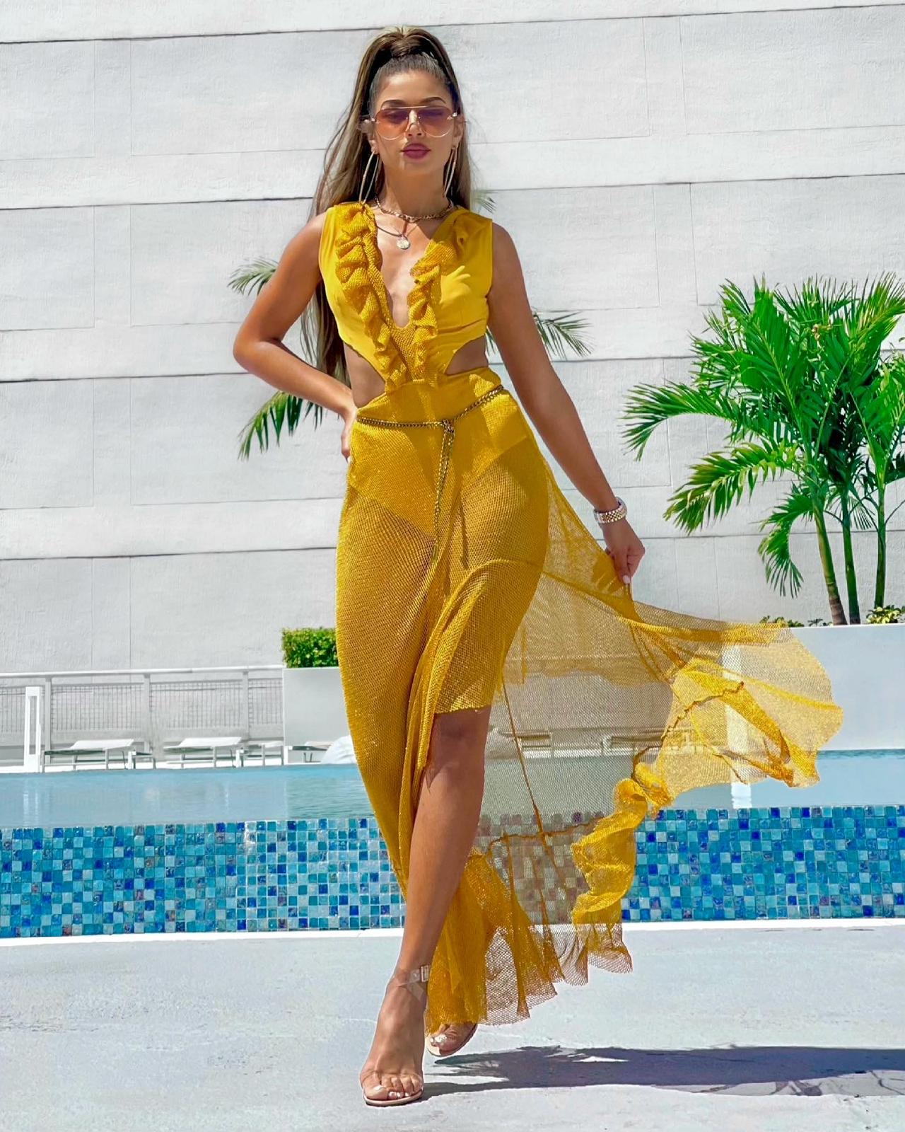 <transcy>Vestido sereia</transcy>
